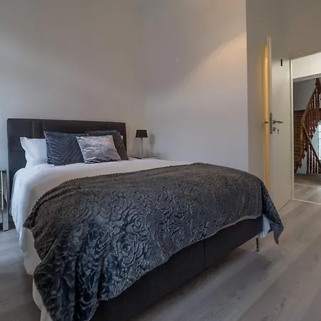 Executive Double With En-suite In Rue Trevires R3 * Λουξεμβούργο