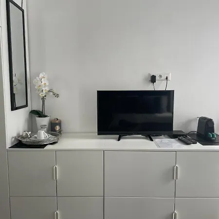Πανσιόν Executive Double With En-suite In Rue Trevires R3